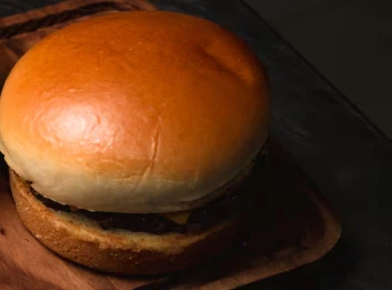 burger cheese bacon