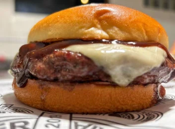 cheeseburger