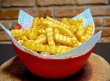 batata crinckle média